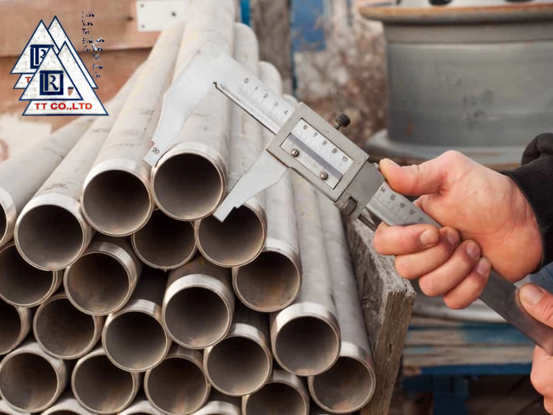 Lý do lựa chọn inox trọng tín cho dịch vụ gia công inox màu
