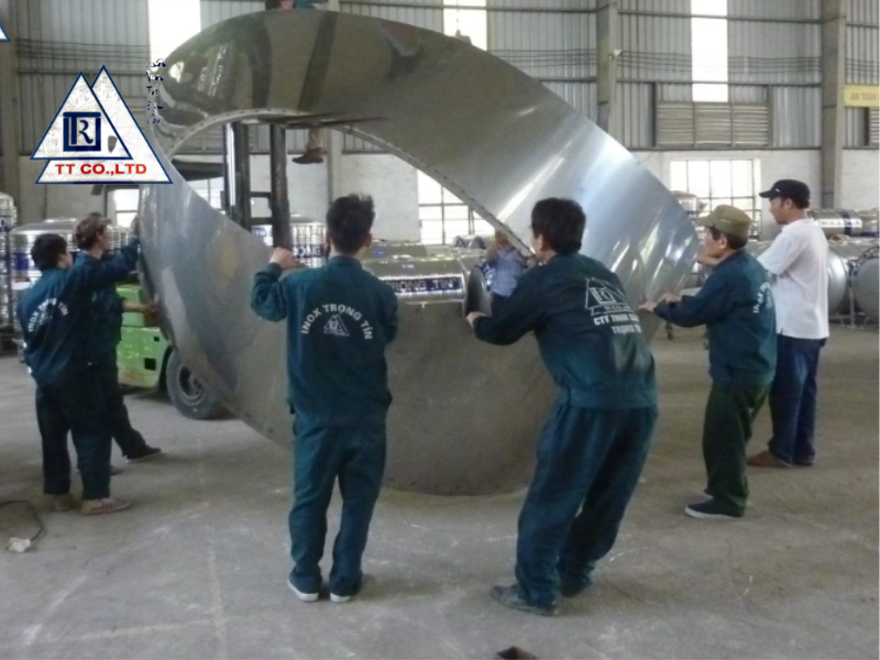Công nghệ gia công inox màu tiên tiến tại Inox Trọng Tín