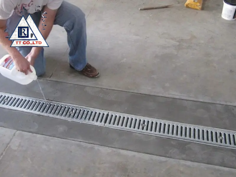 Lựa chọn và lắp đặt rãnh thoát nước inox hiệu quả