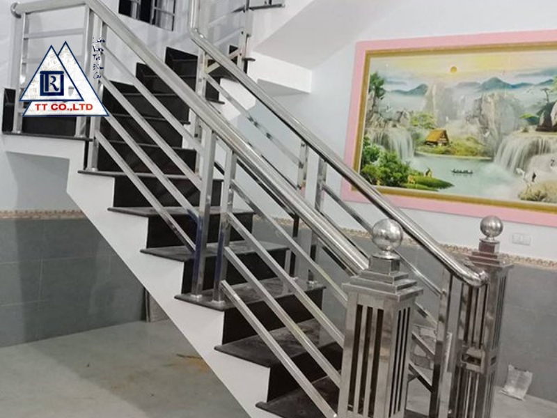Lựa chọn loại inox phù hợp cho cầu thang