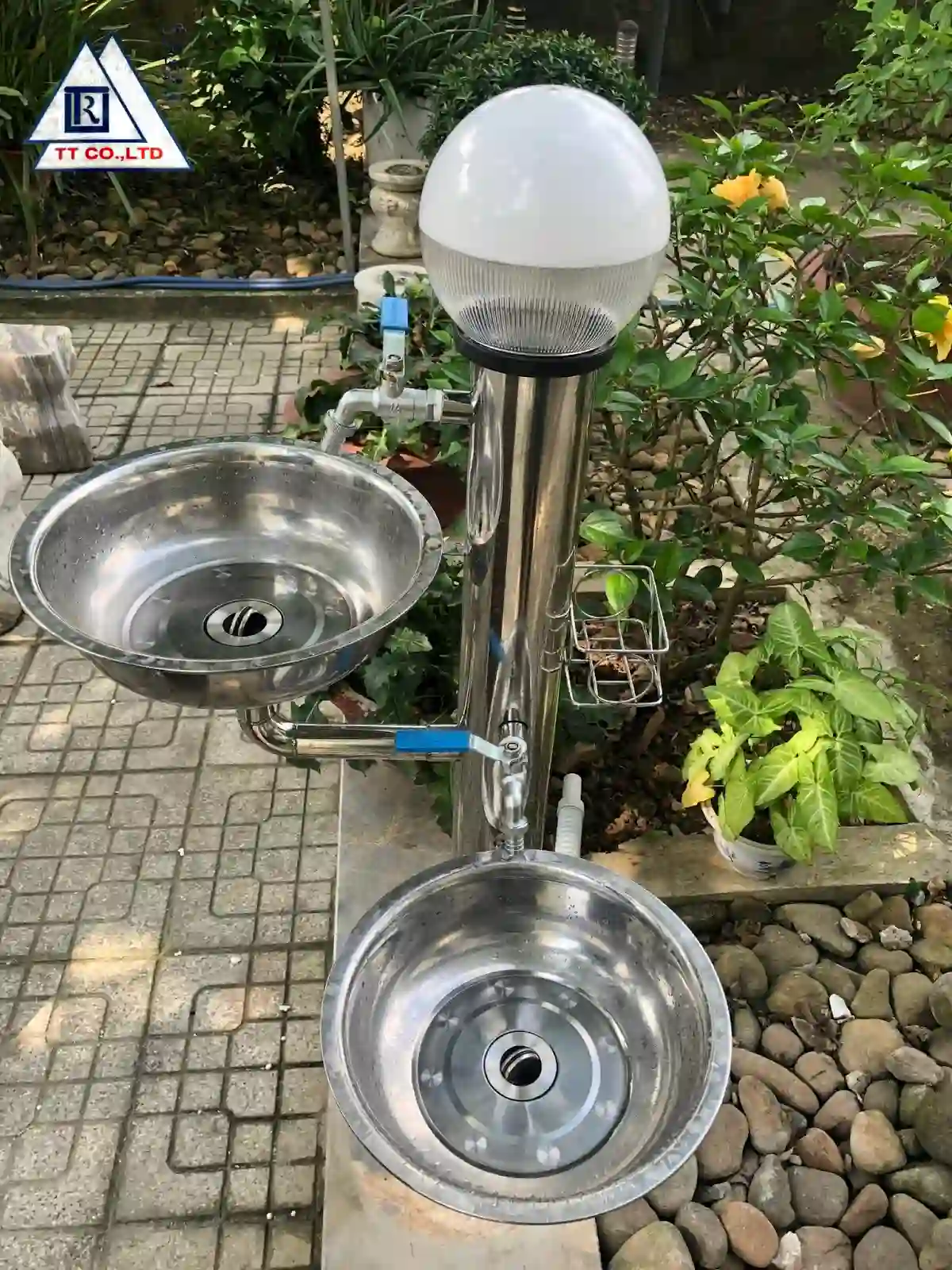 quy trình gia công trụ nước inox