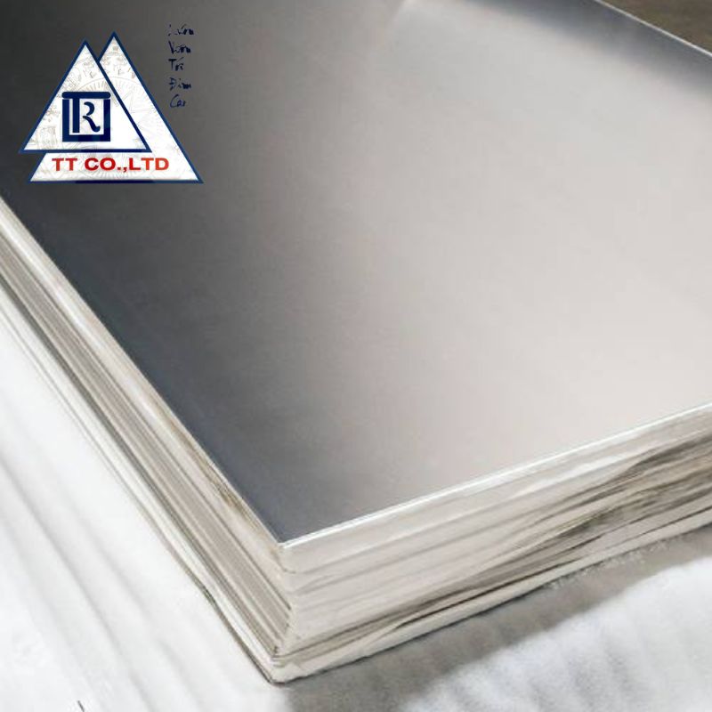 chất liệu inox gia công trụ nước